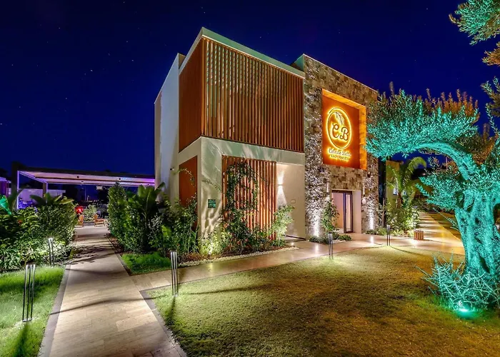 호텔 Celeste Bella Luxury &