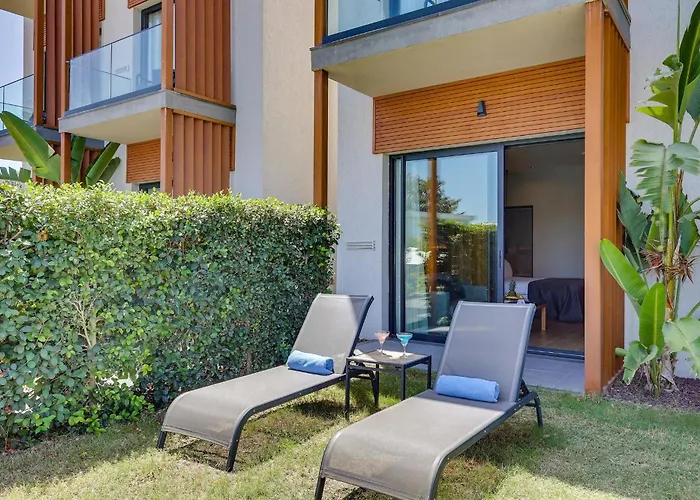 Celeste Bella Luxury & 호텔 *