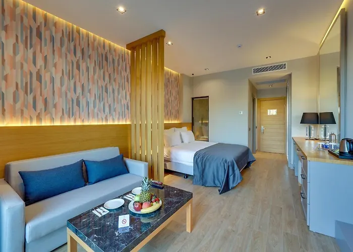 Celeste Bella Luxury & * 博德鲁姆